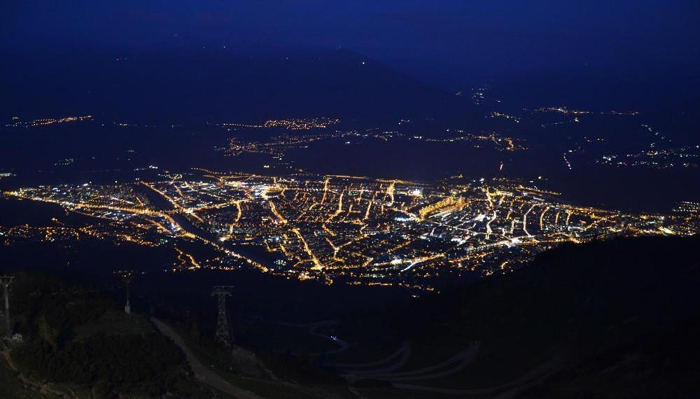 Schöne 4-zimmer Mitten In Den Alpen * Innsbruck
